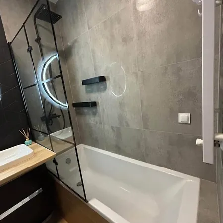 Cztery Pory Roku Апартаменты *